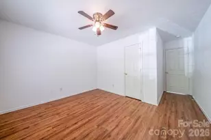 2416 Buckleigh Dr, Charlotte, NC 28215 - Photo 22