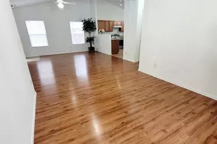 2416 Buckleigh Dr, Charlotte, NC 28215 - Photo 6