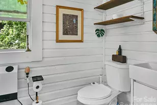 24 Chatham Rd, Asheville, NC 28804 - Photo 20