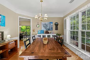 8120 Pelorus Ln, Charlotte, NC 28269 - Photo 6