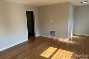 917 Canterbury Ct, Gastonia, NC 28052 - Photo 4