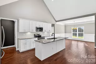 415 S Pendernale Dr, Moore, SC 29369 - Photo 24