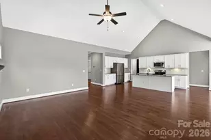 415 S Pendernale Dr, Moore, SC 29369 - Photo 22
