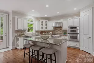 1107 Doverstone Ct, Matthews, NC 28104 - Photo 12