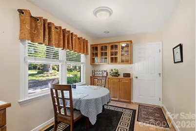 4323 Creemore Drive, Charlotte, NC 28213 - Photo 10