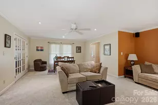 4323 Creemore Dr, Charlotte, NC 28213 - Photo 6