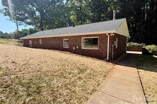 254 Beechwood Farm Rd, Statesville, NC 28625 - Photo 4