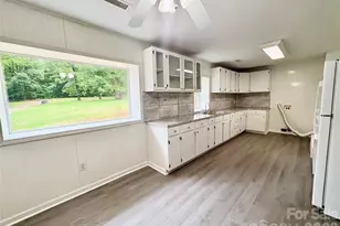 254 Beechwood Farm Rd, Statesville, NC 28625 - Photo 16