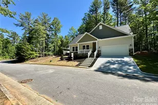 403 Scarlett Oak Ct NE, Lenoir, NC 28605 - Photo 2