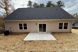 403 Scarlett Oak Ct NE, Lenoir, NC 28605 - Photo 4