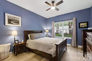 900 Vista Lake Dr, Candler, NC 28715 - Photo 20