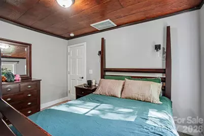 611 E 4th Avenue, Gastonia, NC 28054 - Photo 10