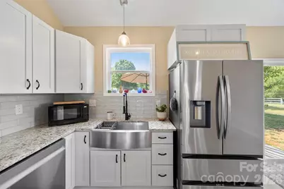 3121 Suffolk Drive, Shelby, NC 28152 - Photo 10