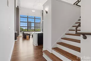 715 N Graham St, Charlotte, NC 28202 - Photo 2