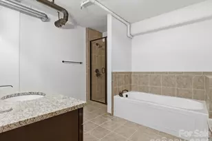 715 N Graham St, Charlotte, NC 28202 - Photo 20