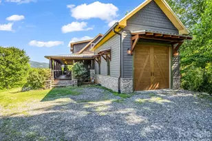 301 Peaks Dr, Lake Lure, NC 28746 - Photo 4