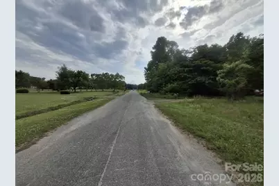890 Snohan Road #19, Ayden, NC 28513 - Photo 2