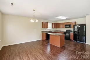 5056 Broad Leaf Ct, Dallas, NC 28034 - Photo 8