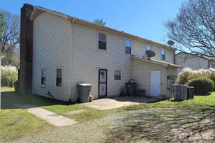 5323 Chestnut Lake Dr, Charlotte, NC 28227 - Photo 12