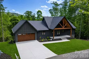 148 Reserve Way, Hendersonville, NC 28739 - Photo 2