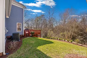 1039 Hunters Run Dr, Tega Cay, SC 29708 - Photo 20