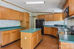 125 Cove Creek Dr, Rutherfordton, NC 28139 - Photo 22