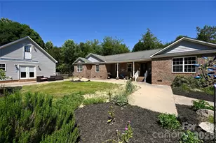 1845 Templeton Rd, Clover, SC 29710 - Photo 8
