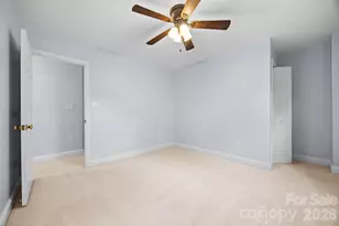 2115 E Providence Dr, Charlotte, NC 28270 - Photo 30