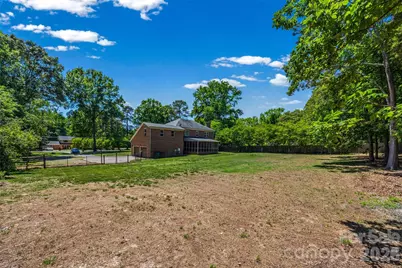 2115 E Providence Drive, Charlotte, NC 28270 - Photo 6