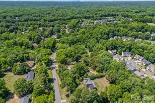2115 E Providence Dr, Charlotte, NC 28270 - Photo 10