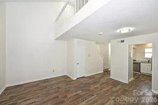 3131 Heathstead Place, Charlotte, NC 28210 - Photo 10