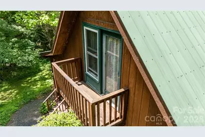 8 Westward Way, Bakersville, NC 28705 - Photo 4
