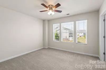 4529 Iron Oak Lane, Charlotte, NC 28269 - Photo 24