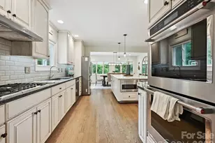 327 Whitestone Rd, Charlotte, NC 28270 - Photo 16