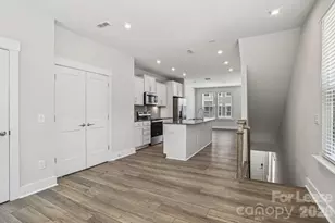 4375 Raleigh St, Charlotte, NC 28213 - Photo 8