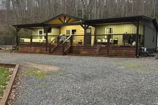71 Ledford Ridge Ln, Bakersville, NC 28705 - Photo 2