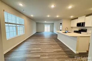 13151 Hampton Bay Ln, Charlotte, NC 28262 - Photo 6