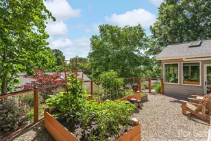 16 Stonebridge Dr, Asheville, NC 28805 - Photo 22