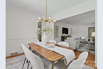 5501 Farmbrook Drive, Charlotte, NC 28210 - Photo 8