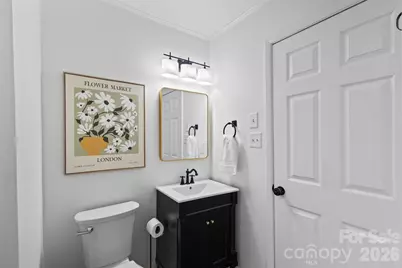 3840 Colebrook Road, Charlotte, NC 28215 - Photo 10