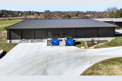 110 Commercial Boulevard, Flat Rock, NC 28731 - Photo 10