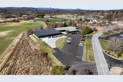 110 Commercial Boulevard, Flat Rock, NC 28731 - Photo 2