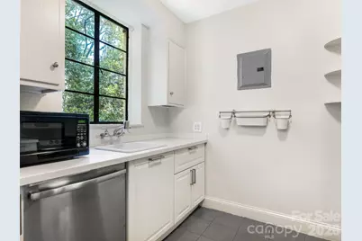 1121 Myrtle Avenue #10, Charlotte, NC 28203 - Photo 8