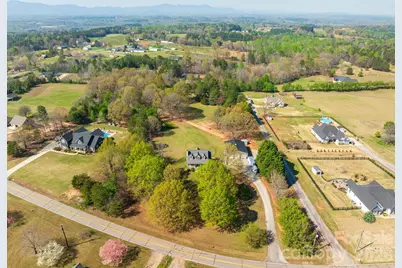 1570 Roddy Road, Campobello, SC 29322 - Photo 34