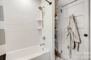 72 Woodlawn Ave, Asheville, NC 28801 - Photo 20