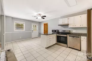 67 Banks Town Rd, Weaverville, NC 28787 - Photo 10