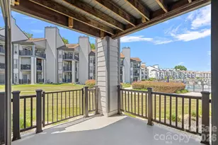 18861 Vineyard Point Ln, Cornelius, NC 28031 - Photo 24