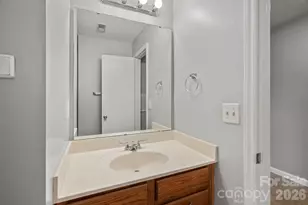 18861 Vineyard Point Ln, Cornelius, NC 28031 - Photo 22