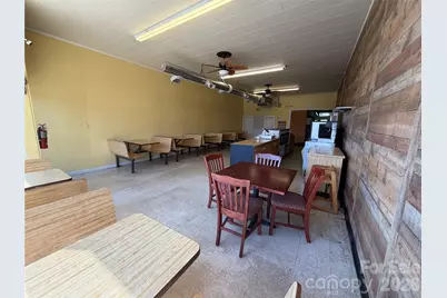 417 E Catawba Avenue, Belmont, NC 28120 - Photo 4