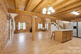 451 Rustic Ridge Dr, Canton, NC 28716 - Photo 8